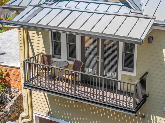 217 W Jackson St 12, Pensacola, FL 32501