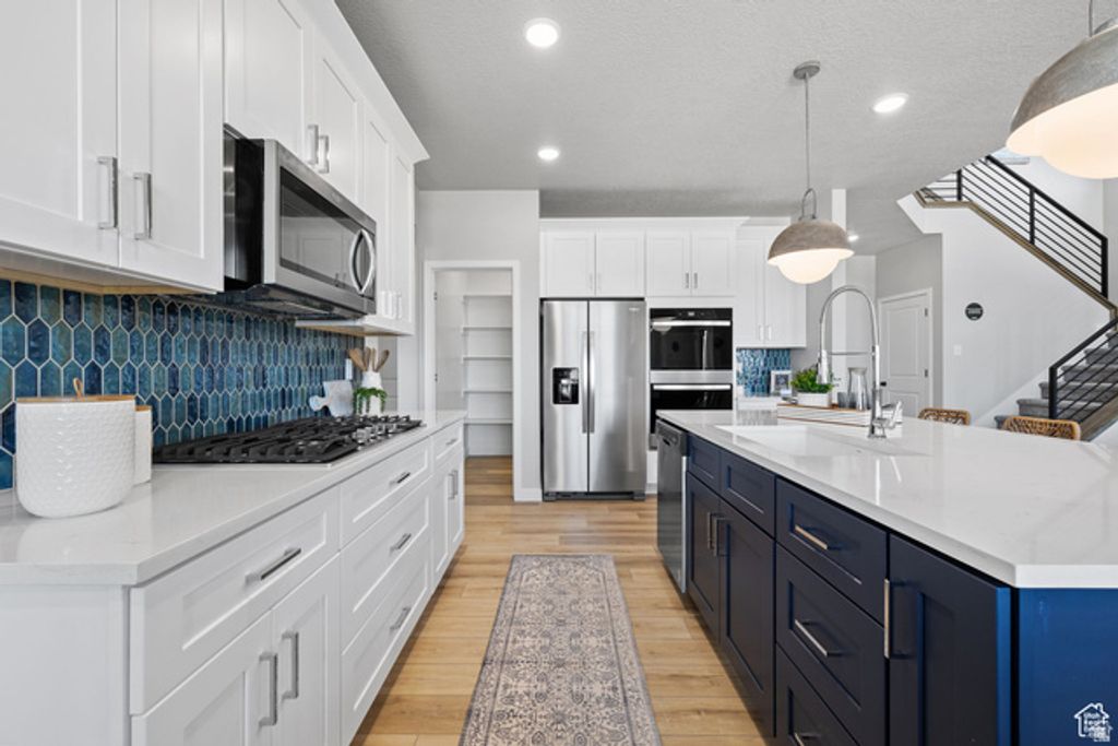 Image 26 of property listing at 3472 S KILLDEER DR, Saratoga Springs, UT 84045