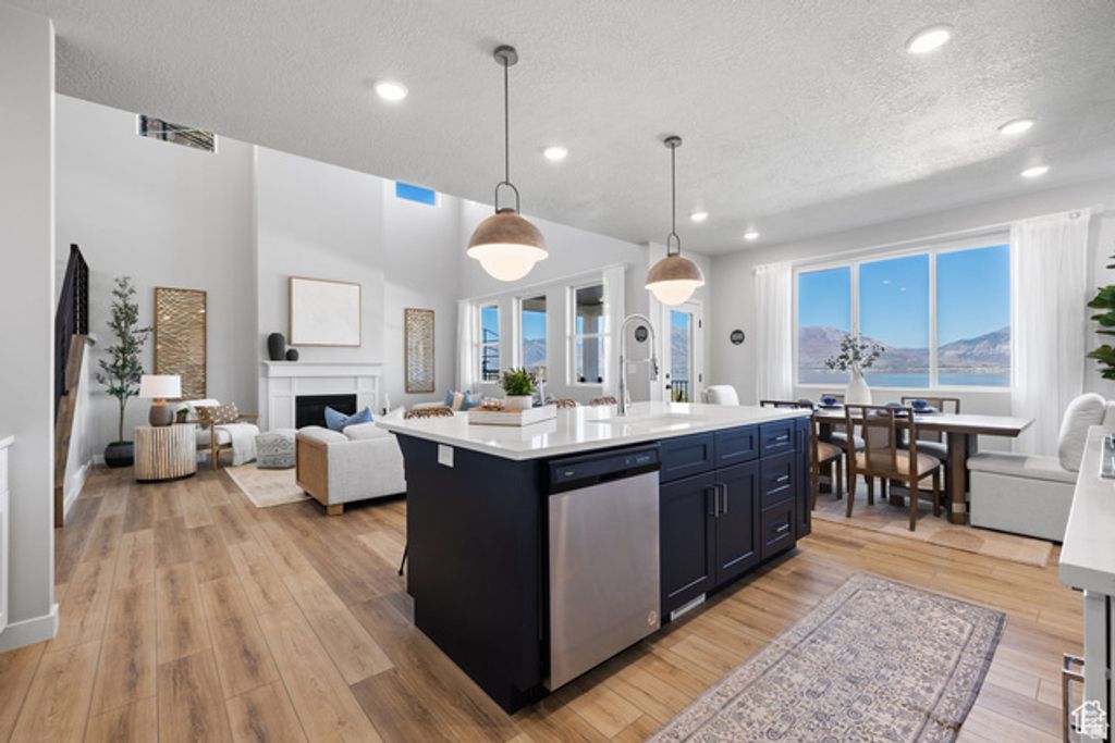 Image 43 of property listing at 3472 S KILLDEER DR, Saratoga Springs, UT 84045