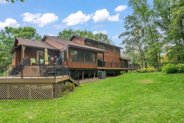 3853 90th Street E, Inver Grove Heights, MN 55076