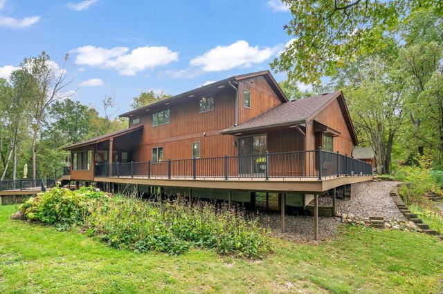 3853 90th Street E, Inver Grove Heights, MN 55076