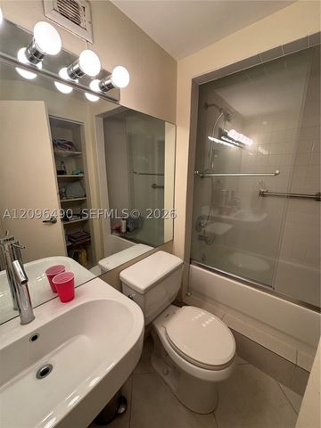 801 Brickell Bay Dr 1265, Miami, FL 33131