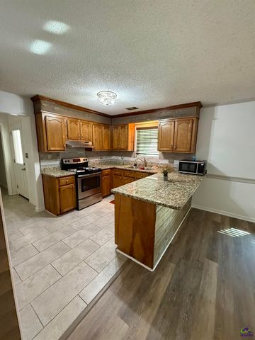 104 Tappan Ct., Warner Robins, GA 31088