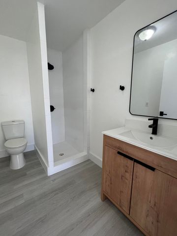 320 W Blue Heron Boulevard 3b, Riviera Beach, FL 33404