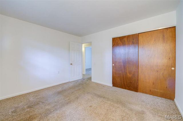 3215 Janton Lane, St Charles, MO 63301