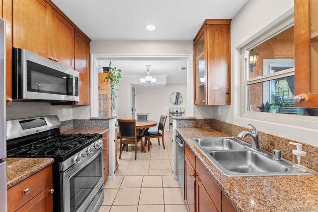 10603 Dabney 3, San Diego, CA 92126