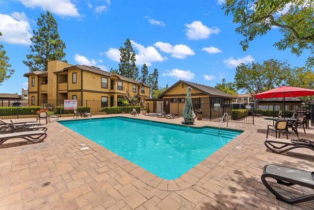 10603 Dabney 3, San Diego, CA 92126