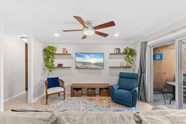 10603 Dabney 3, San Diego, CA 92126