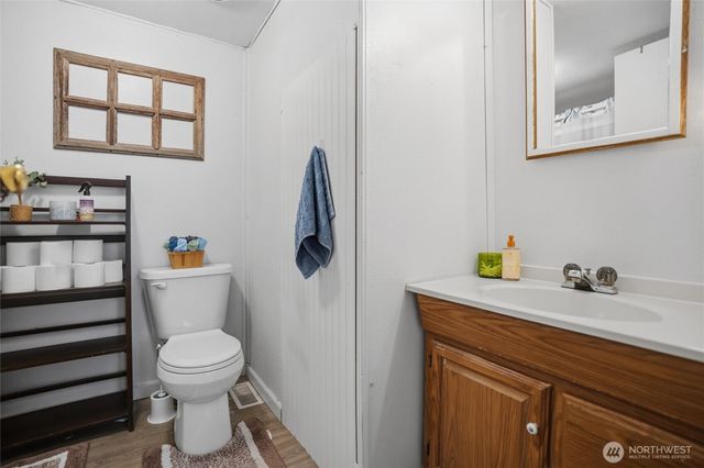 441 NE Schooner Loop, Belfair, WA 98528