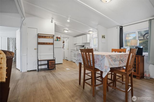 441 NE Schooner Loop, Belfair, WA 98528