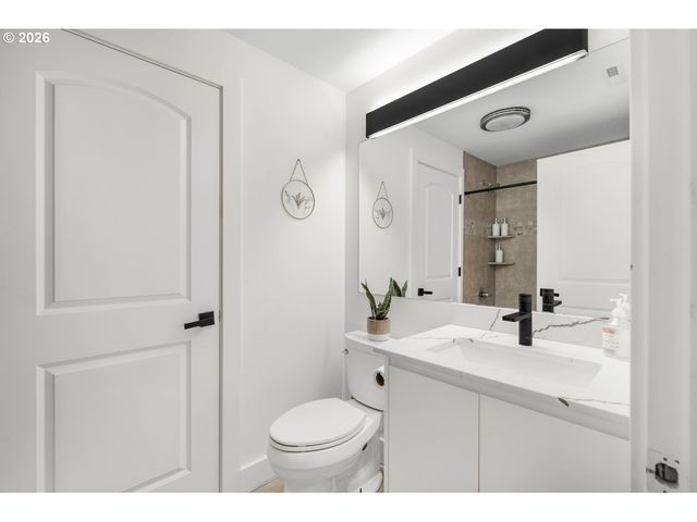 17007 Ne 22ND St, Vancouver, WA 98684