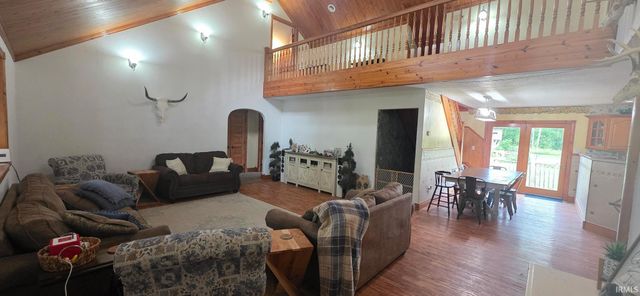 7988 Weisbach Rd, Shoals, IN 47581