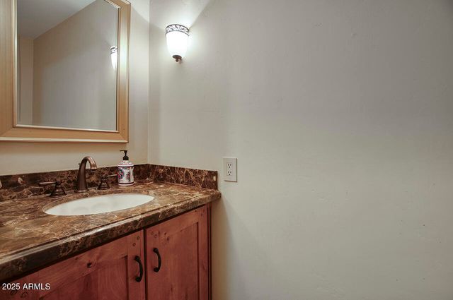 201 E CITATION Lane, Tempe, AZ 85284