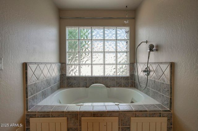 201 E CITATION Lane, Tempe, AZ 85284