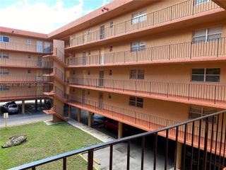 1890 W 56th St 1221, Hialeah, FL 33012