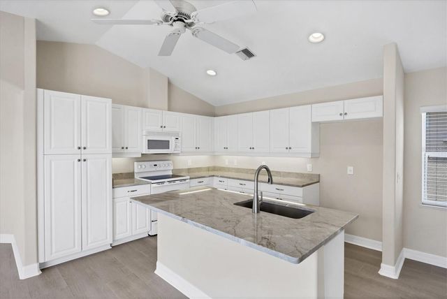 177 VALENCIA LAKES DRIVE, Venice, FL 34292