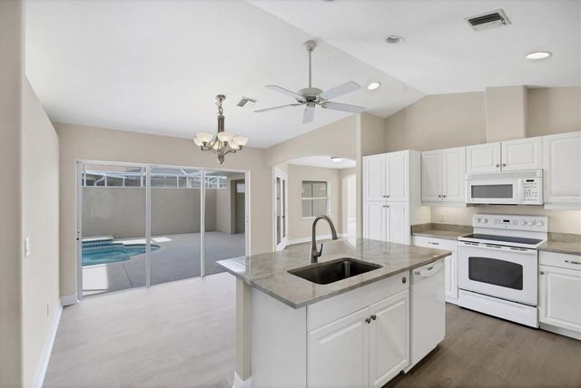 177 VALENCIA LAKES DRIVE, Venice, FL 34292