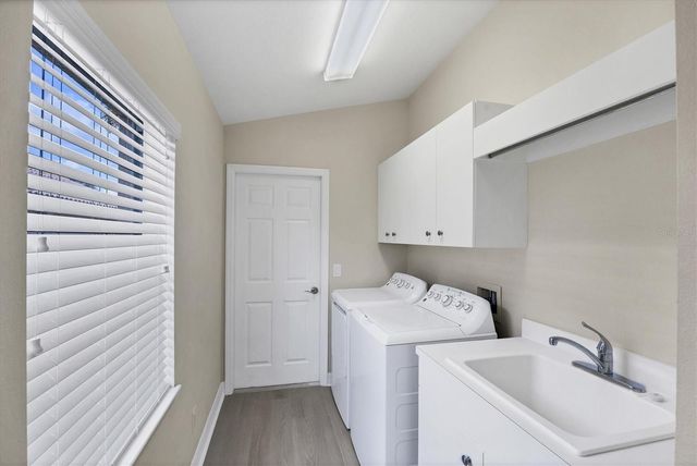 177 VALENCIA LAKES DRIVE, Venice, FL 34292