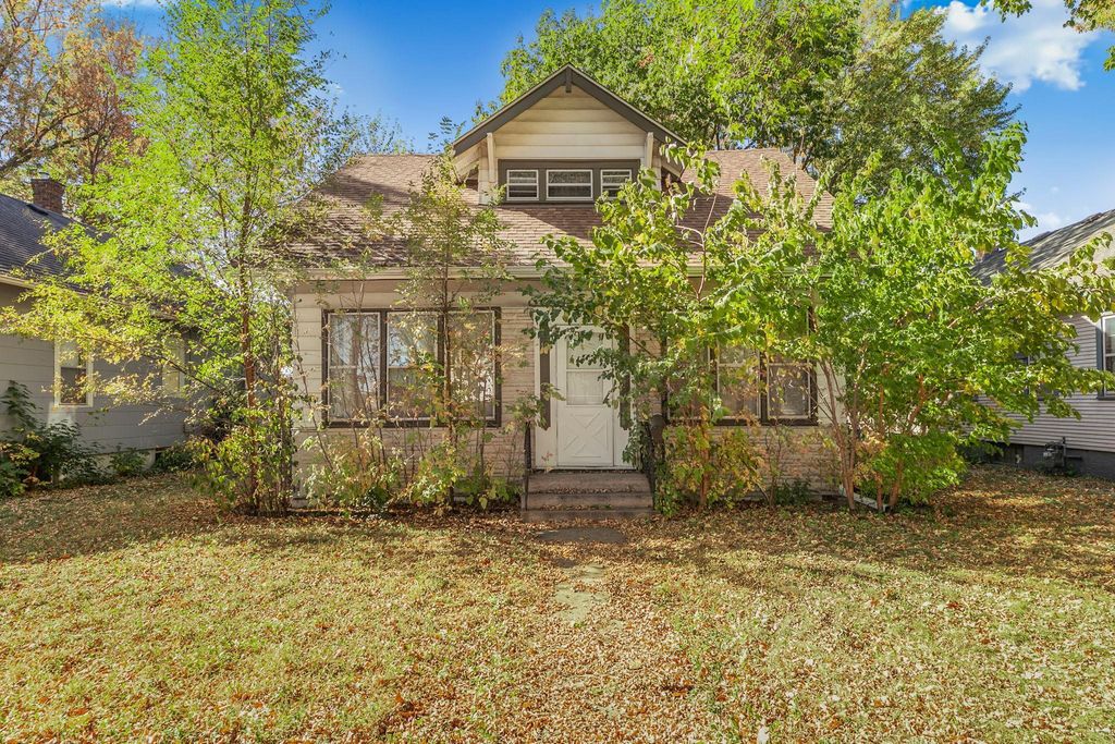 19 Mckinley Place N, Saint Cloud, MN 56303