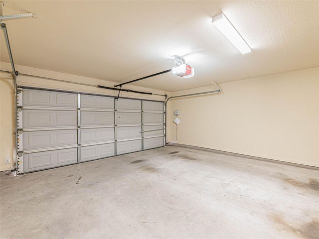 2009 Tillman DR, Cedar Park, TX 78613