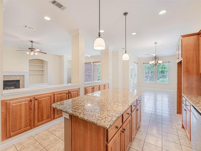 2009 Tillman DR, Cedar Park, TX 78613