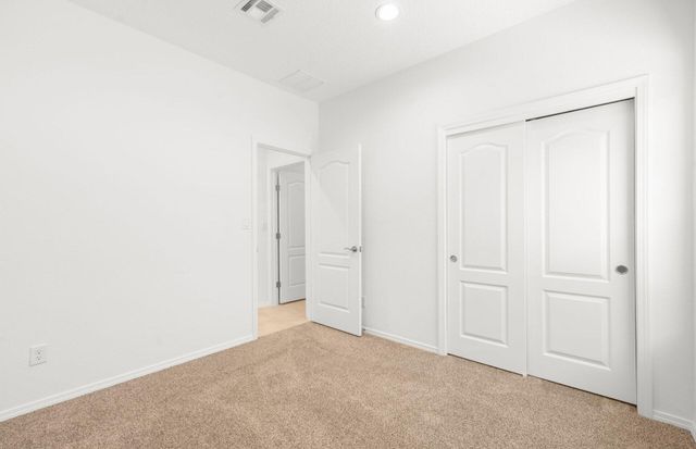 273 Spectrum Avenue SW, Rio Rancho, NM 87124