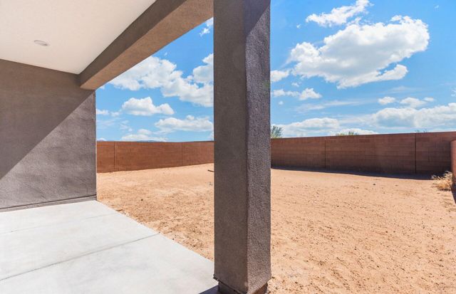 273 Spectrum Avenue SW, Rio Rancho, NM 87124