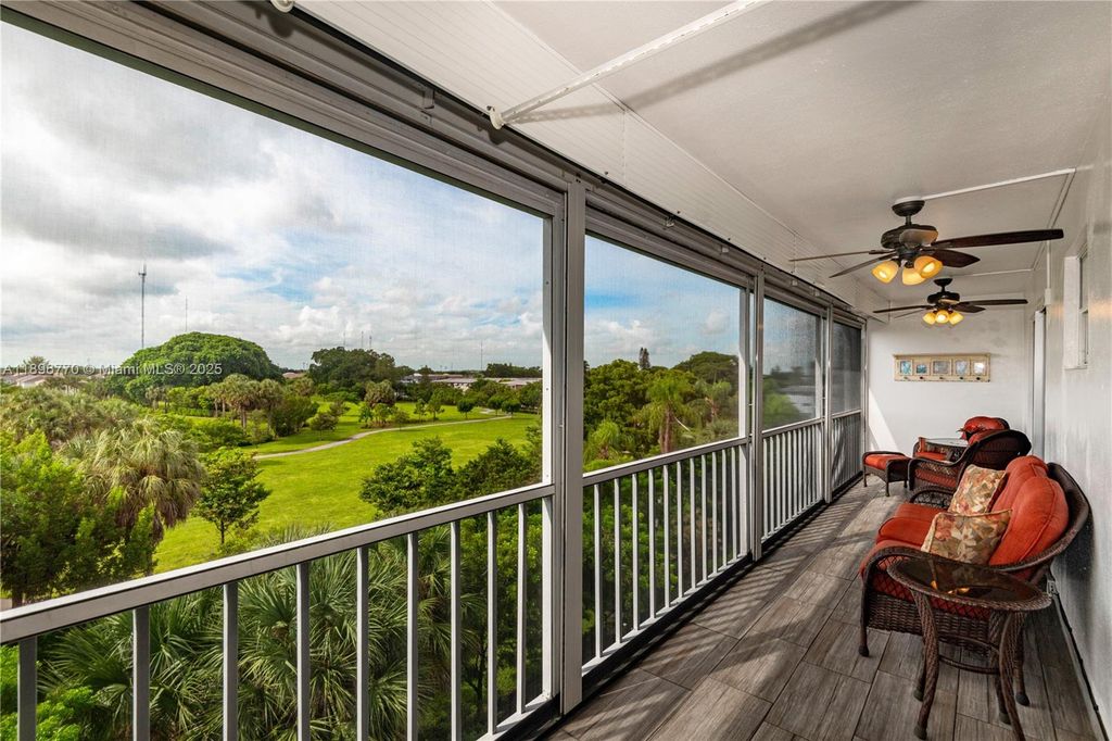 4800 Hillcrest Ln 501, Hollywood, FL 33021