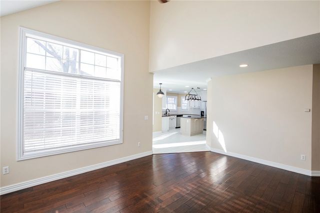 2 Oak Ridge Lane, Bentonville, AR 72712