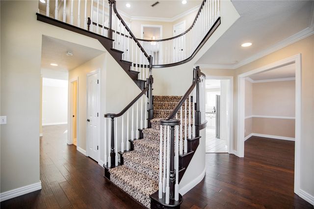 2 Oak Ridge Lane, Bentonville, AR 72712