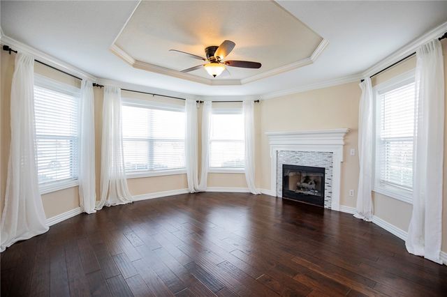 2 Oak Ridge Lane, Bentonville, AR 72712