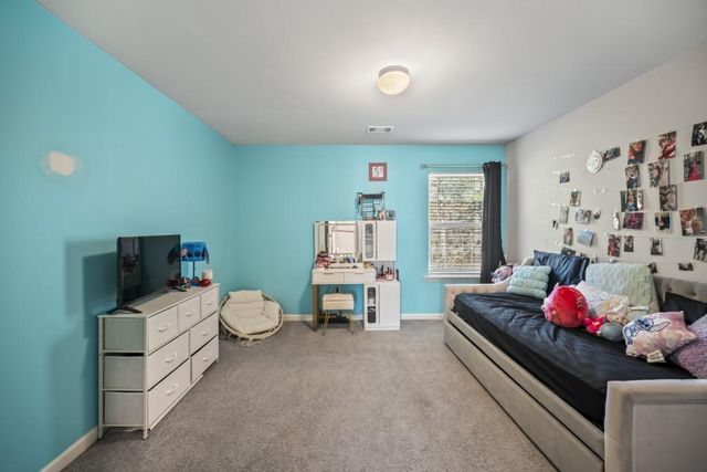 315 Pinewood Drive, Woodstock, GA 30189