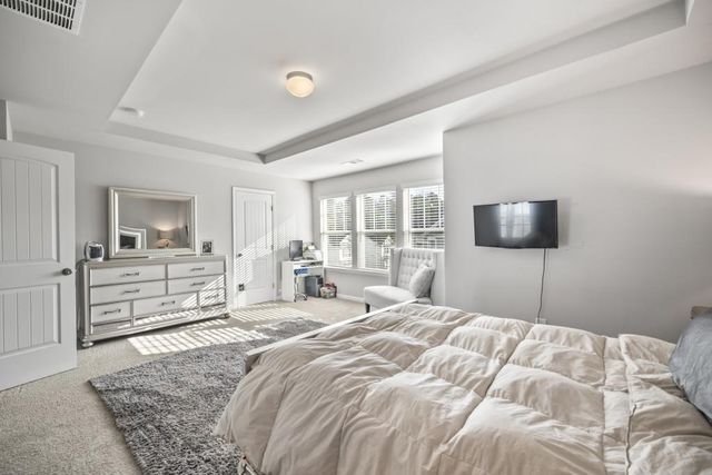 315 Pinewood Drive, Woodstock, GA 30189