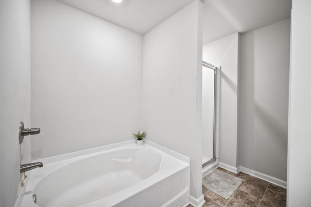 315 Pinewood Drive, Woodstock, GA 30189