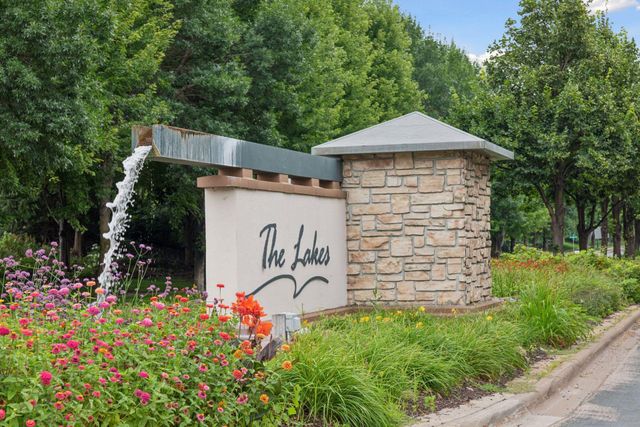 2960 122nd Court NE, Blaine, MN 55449