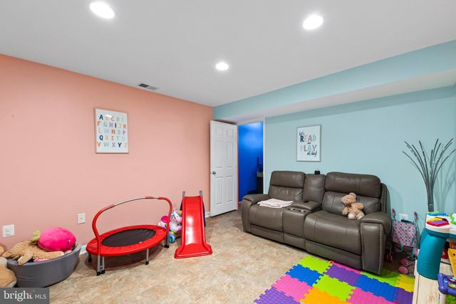 10571 SOURWOOD AVE, Waldorf, MD 20603