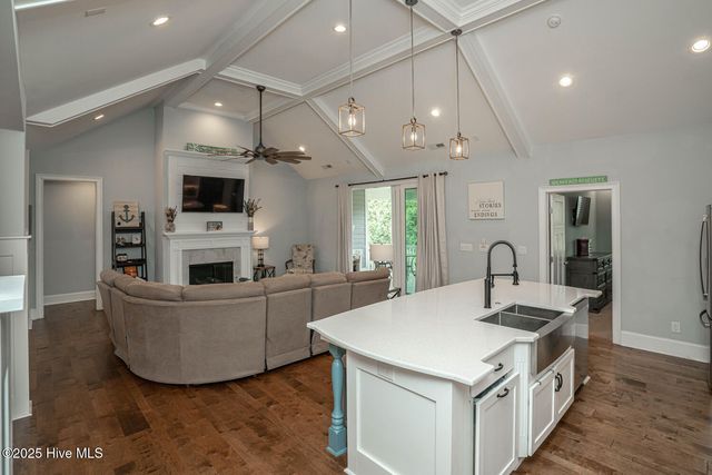 725 Bermuda Walk, Sunset Beach, NC 28468