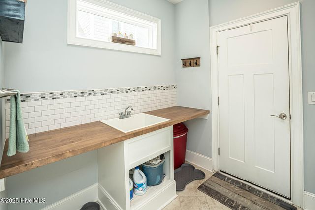 725 Bermuda Walk, Sunset Beach, NC 28468