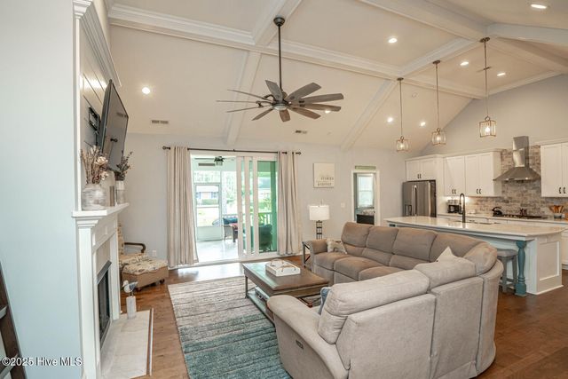 725 Bermuda Walk, Sunset Beach, NC 28468