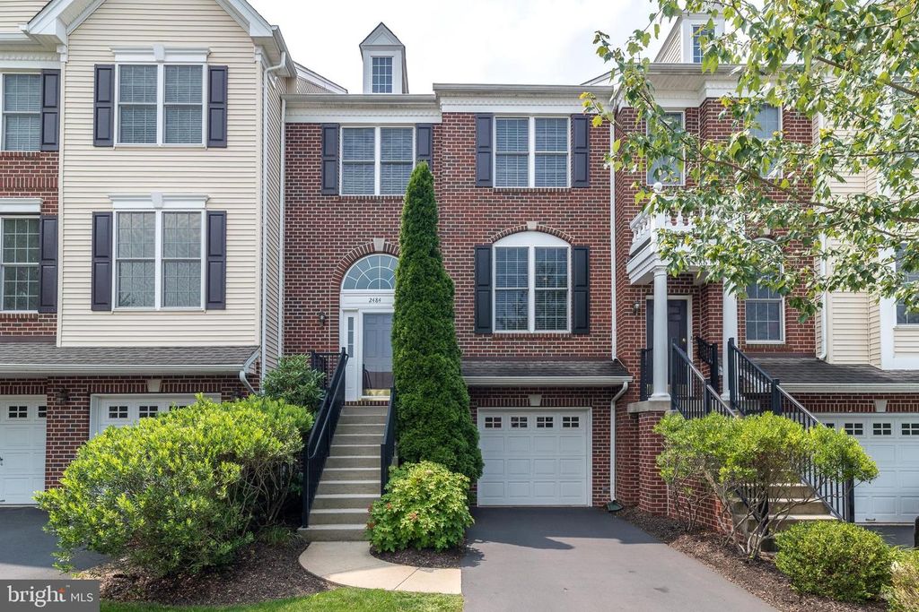 2484 N WHITTMORE ST, Furlong, PA 18925