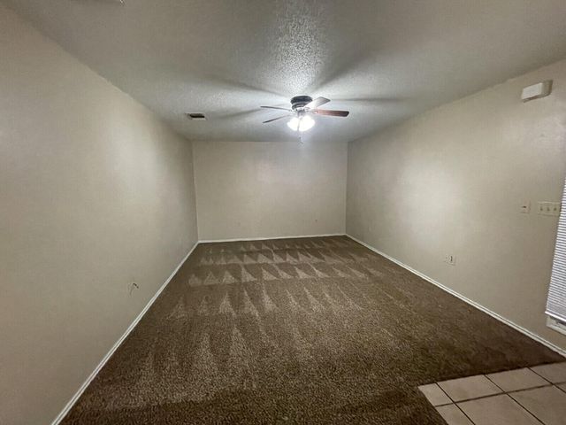 5827 6th Street, C, Lubbock, TX 79416