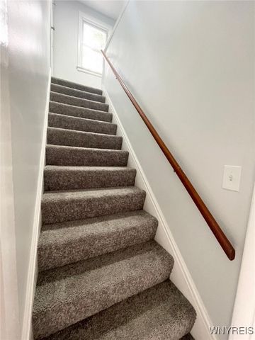 71 Meaford Road, Cheektowaga, NY 14215