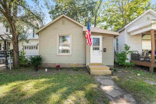 906 E Fort Wayne Street, Warsaw, IN 46580