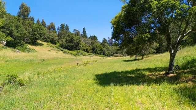 3554 Paul Sweet Road, Santa Cruz, CA 95065