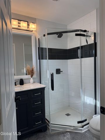 3 Echo Drive, Rotterdam, NY 12306