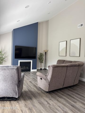 3 Echo Drive, Rotterdam, NY 12306