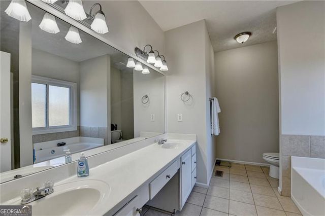 6570 Heardsville Road, Cumming, GA 30028