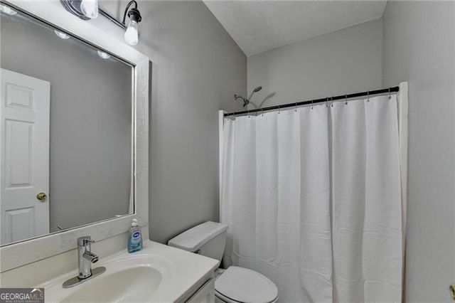 6570 Heardsville Road, Cumming, GA 30028