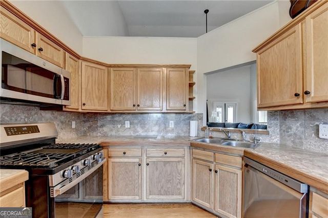 6570 Heardsville Road, Cumming, GA 30028