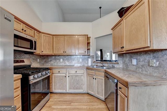 6570 Heardsville Road, Cumming, GA 30028